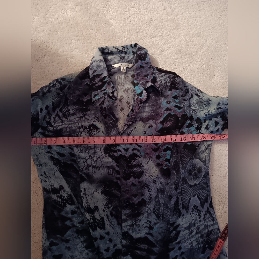 CAbi ~ Purple & Black Snakeskin Print Button-Down Blouse~Small - Picture 4 of 12